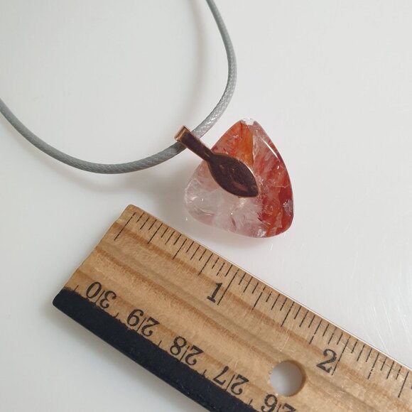 Red Clear Fire Quartz Pendant Necklace Gray Cord Healing Stone Beach Core Women - Picture 4 of 4